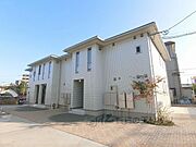 茨木駅より徒歩12分 築7年4ヶ月 2階建の賃貸物件