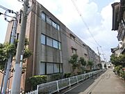 茨木市駅より徒歩17分 1階 築31年の賃貸物件