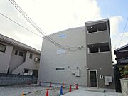 茨木市駅より徒歩8分 2階 築2年6ヶ月の賃貸物件