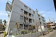 江坂駅より徒歩10分 1階 築34年8ヶ月の賃貸物件