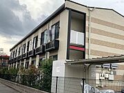 江坂駅より徒歩13分 2階 築20年の賃貸物件