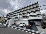 江坂駅より徒歩17分 5階 築1年6ヶ月の賃貸物件