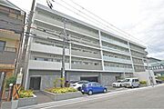 江坂駅より徒歩17分 4階 築1年6ヶ月の賃貸物件