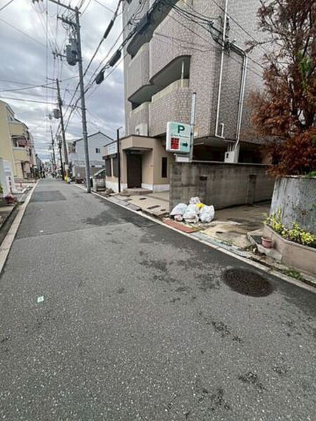 前面道路含む現地写真