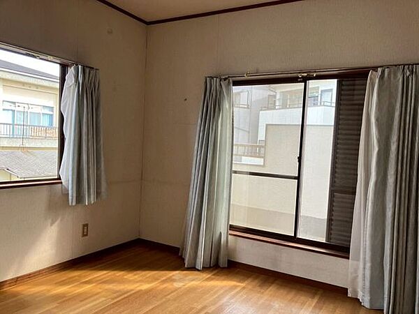 洋室