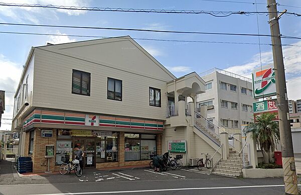 セブンイレブン川崎出来野店