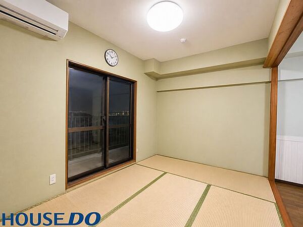 AI加工で家具・小物削除しています。