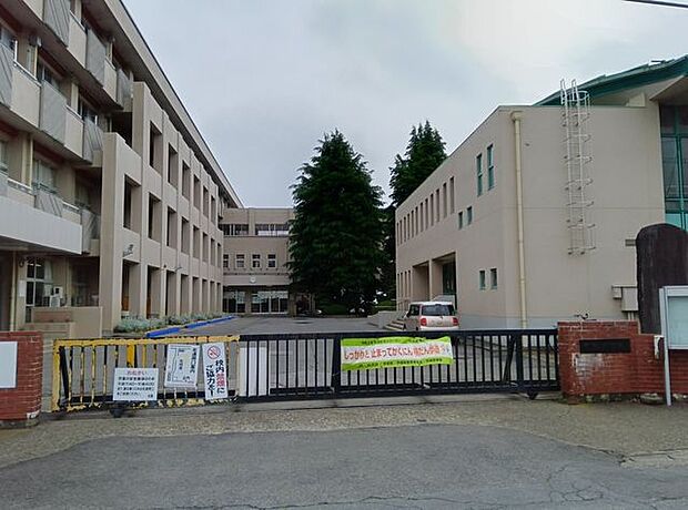 筑西市立下館小学校 1150m