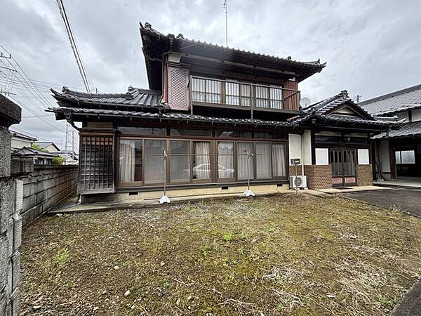 detached 茨城県常総市中妻町
地図を見る