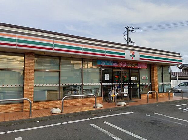 セブンイレブン二木成店 400m