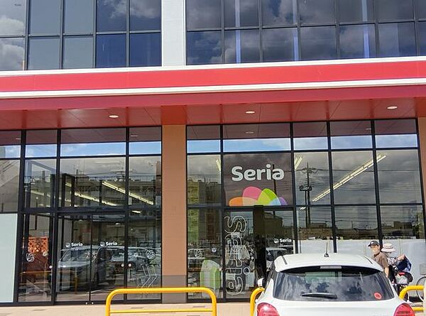 Seria 下館店 390m