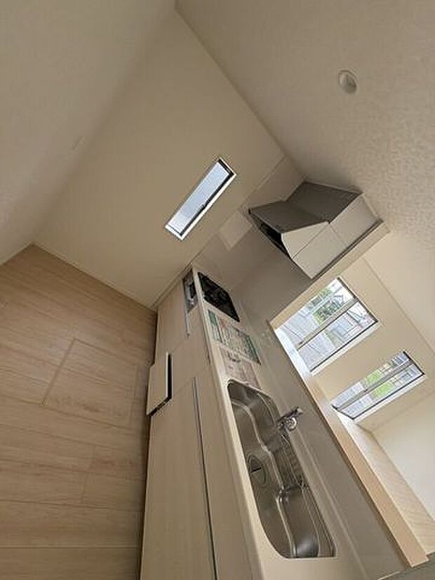 同型写真(キッチン)