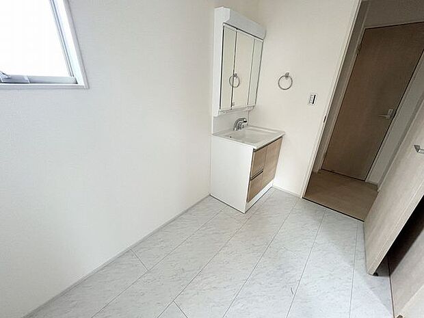 お問い合わせはハウスドゥ中地南まで♪