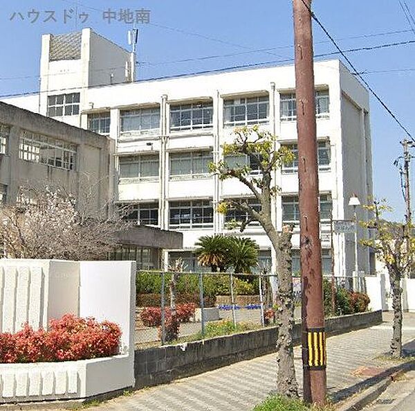 広畑小学校 100m