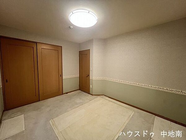 寝室に最適な8帖の洋室♪