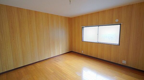 寝室や子供部屋としても使用できる洋室♪