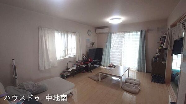 同型写真（リビング）