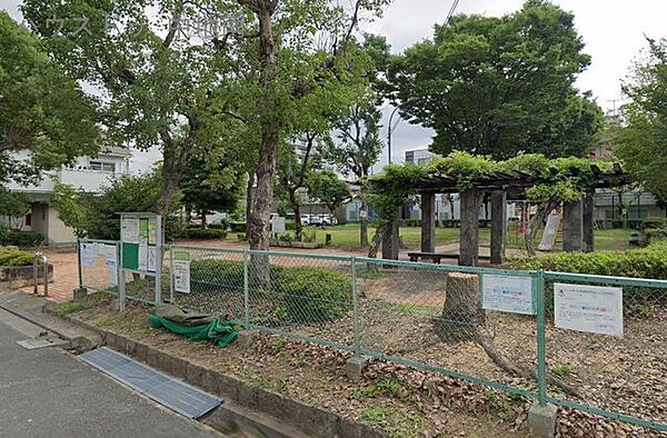 下寺公園 250m