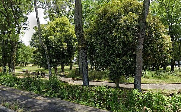 飾西公園 460m