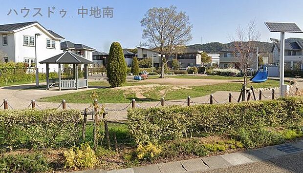 大野池公園 450m
