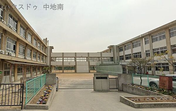 灘中学校 2240m