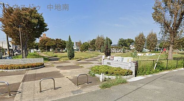 本町公園 420m