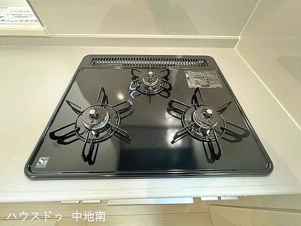 3口コンロなので家事の時短になります♪