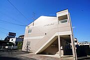 橿原神宮前駅より徒歩10分 1階 築30年5ヶ月の賃貸物件