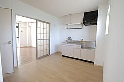 ラフィーネ生駒 2階2DKのリビング/ダイニング