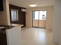 ディアフォレスト II 1階1LDKのリビング/ダイニング