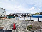 館林駅より徒歩22分 新築 2階建の賃貸物件