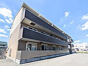 野州山辺駅より徒歩10分 1階 築11年10ヶ月の賃貸物件