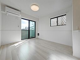 クルール C 1階2LDKのリビング/ダイニング