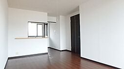 グリーンパーク A棟 1階1LDKのリビング/ダイニング