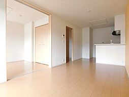 ハナミヅキ A 2階2LDKのリビング/ダイニング