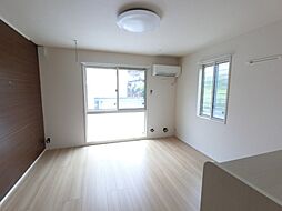 レガーロ 1階ワンルームのリビング/ダイニング