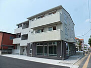 東武和泉駅より徒歩15分 築10年4ヶ月 3階建の賃貸物件