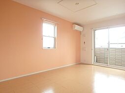 ラリュール A 1階1LDKのリビング/ダイニング