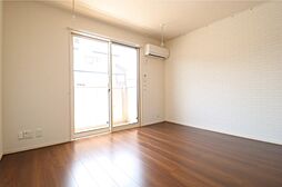 エクセレンテ丘里 1階ワンルームのリビング/ダイニング