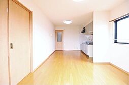 LEGACY 3階2LDKのリビング/ダイニング