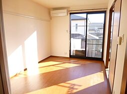 セレーノ B 2階3DKのリビング/ダイニング