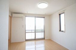 ラ・ファミリーナ A 2階3LDKのリビング/ダイニング