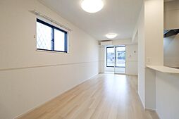 ウィステリア A 1階1LDKのリビング/ダイニング