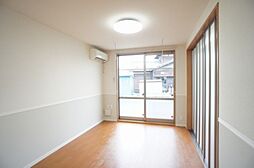 ロンサール B 1階1LDKのリビング/ダイニング