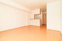 グラン・ヴァレー A 1階ワンルームのリビング/ダイニング