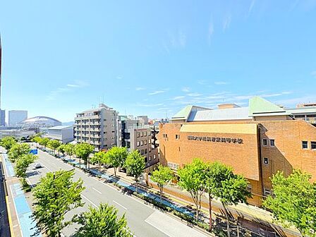 バルコニーからはPayPayドームも望めます!