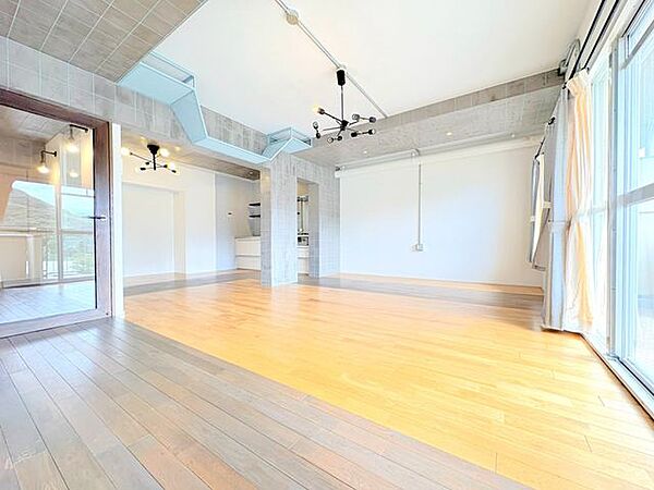 室内を拡大表示