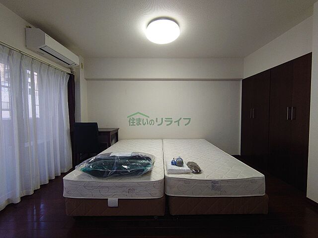 寝室