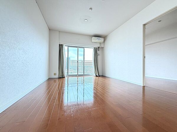 リビングからはステキな眺望！こんなマンション生活がしたかった！