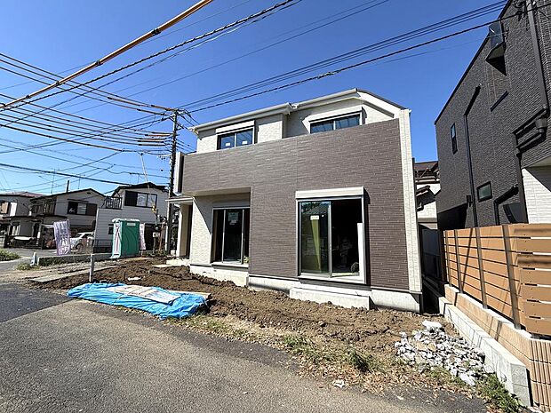 南面に横長ですので、日当たりの良い建物が出来ます！全室南向きです！